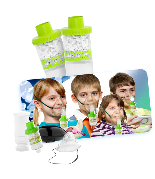 Copii utilizand inhalatorul salin SaltMed